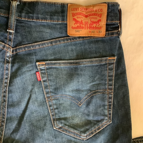 Levi Strauss & Co 541 Jeans 33x 32 - Picture 5 of 11